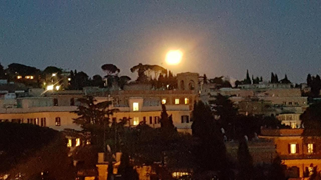 Bed & Breakfast A Casa Di Lia A Roma Buitenkant foto