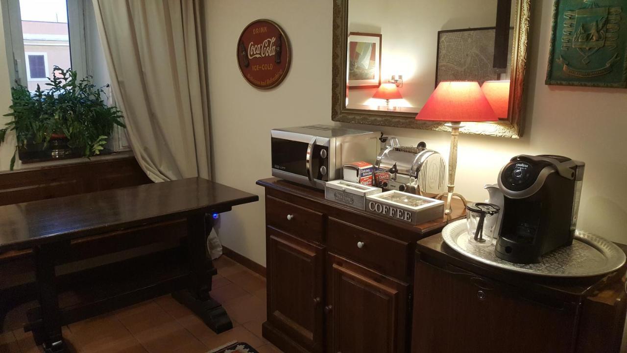Bed & Breakfast A Casa Di Lia A Roma Buitenkant foto