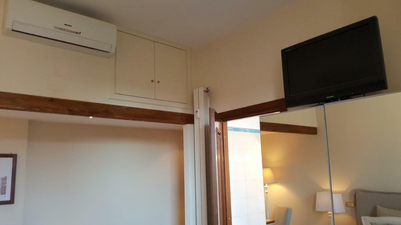 Bed & Breakfast A Casa Di Lia A Roma Buitenkant foto