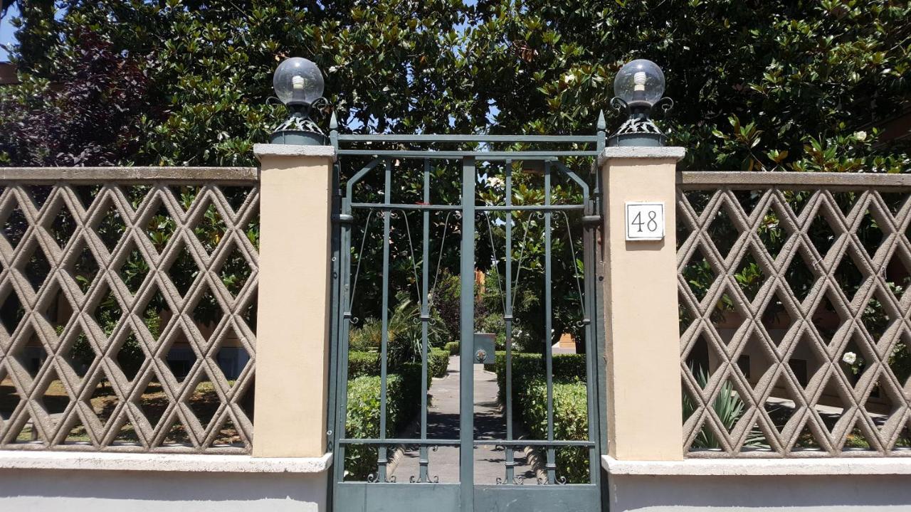 Bed & Breakfast A Casa Di Lia A Roma Buitenkant foto