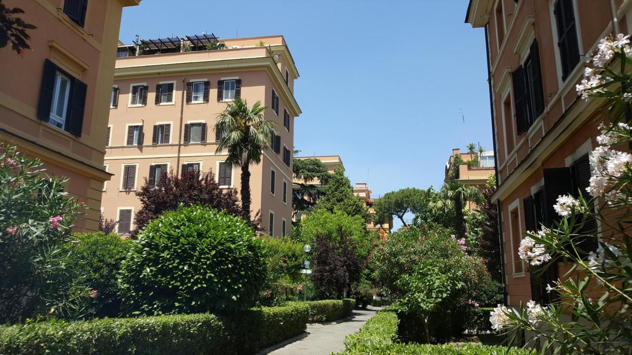 Bed & Breakfast A Casa Di Lia A Roma Buitenkant foto
